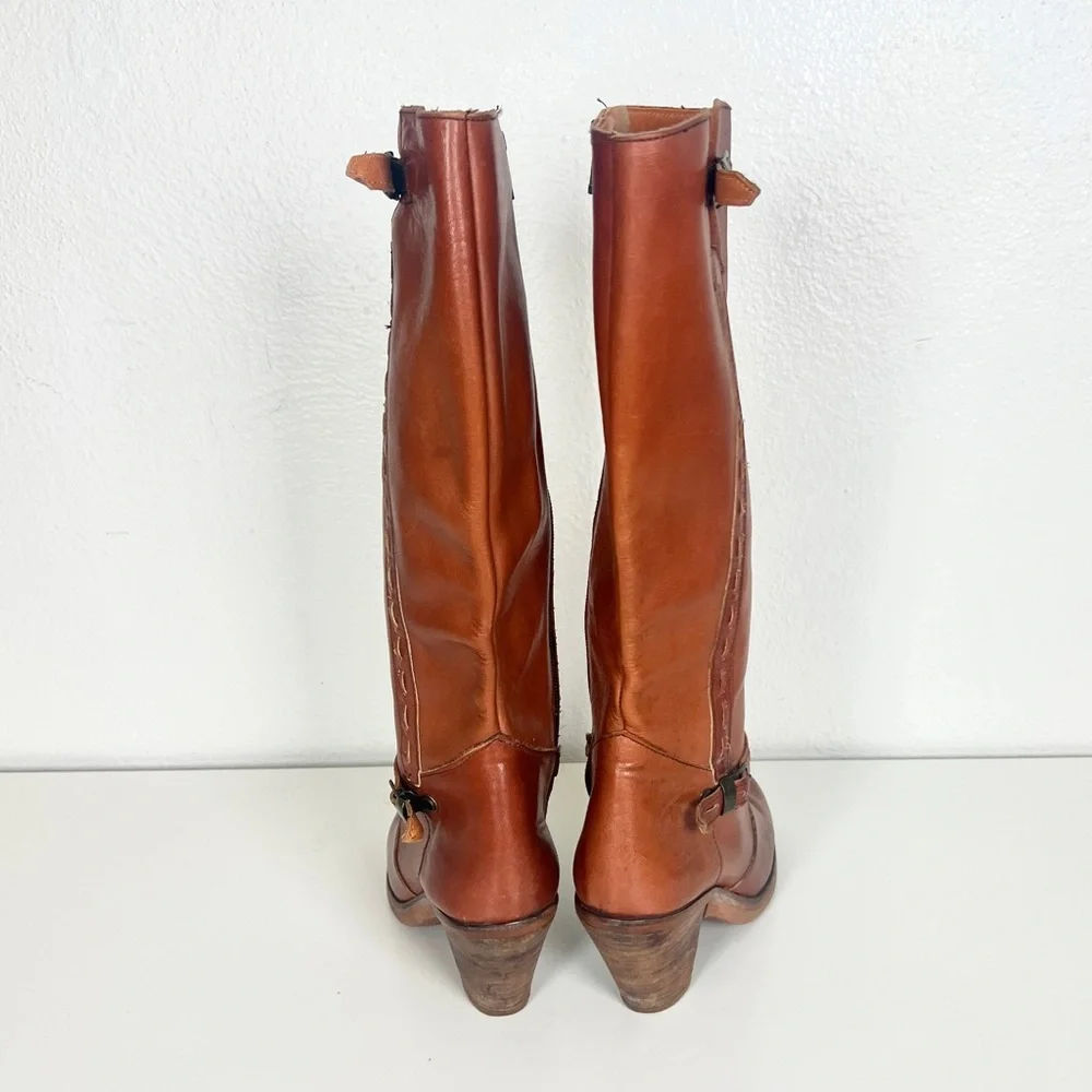 Vintage Heeled Leather Cognac Boots - Picture 5 of 7